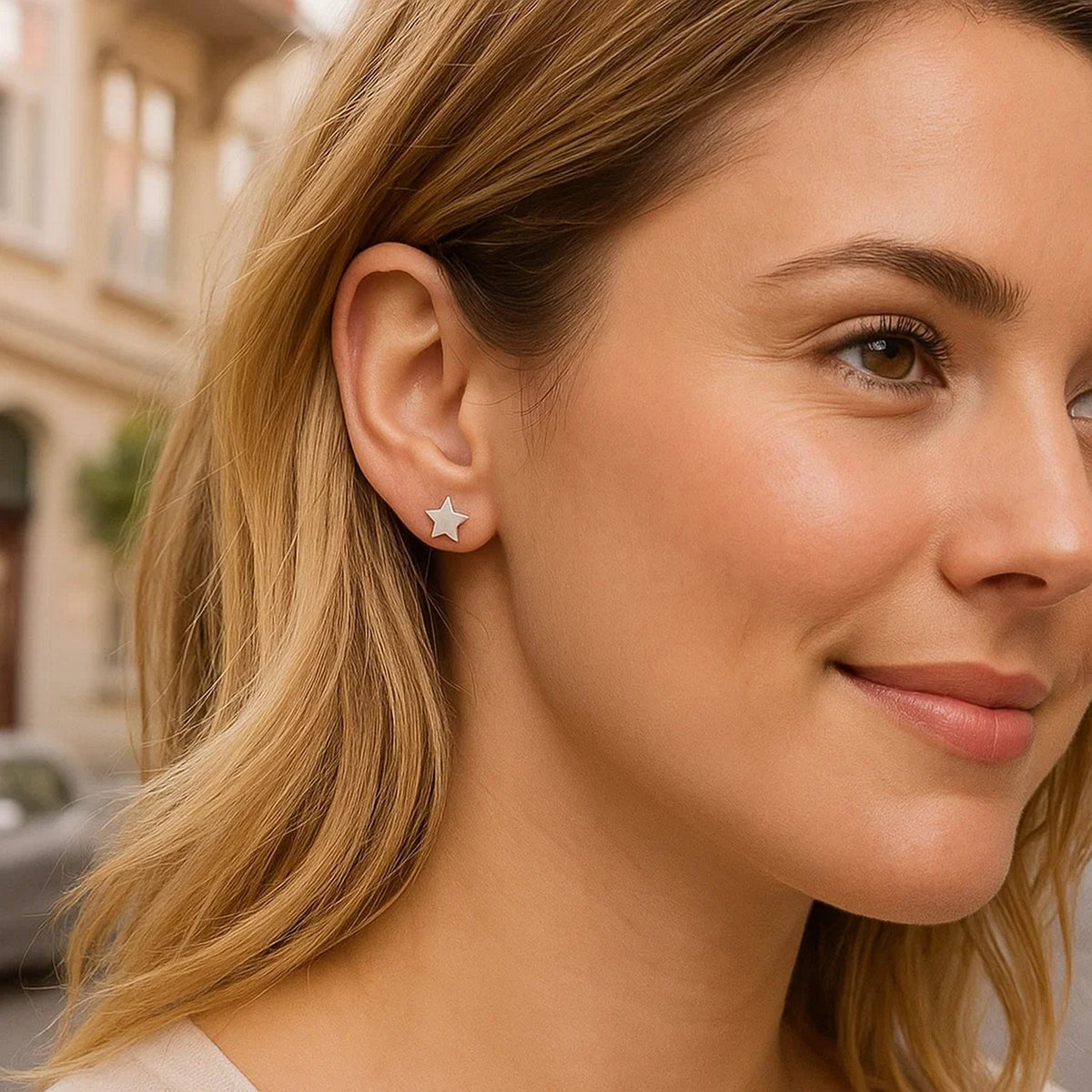 14k White Gold Post Earrings with Stars(6.5mm)