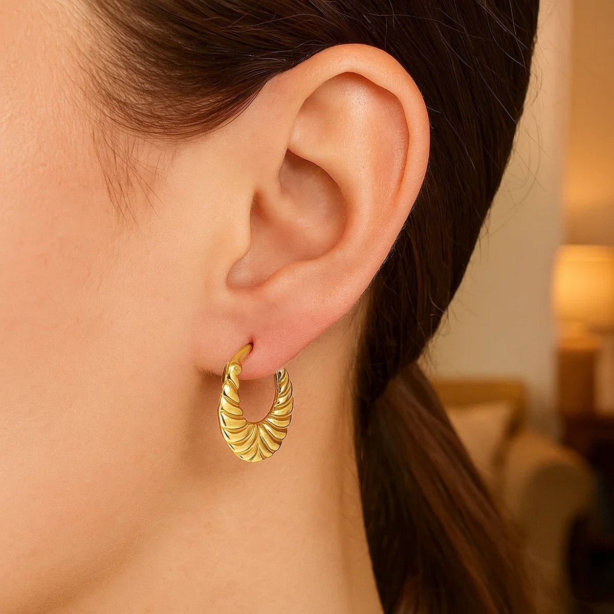 14K Yellow Gold Graduated Grooved Fancy Hoop Earrings